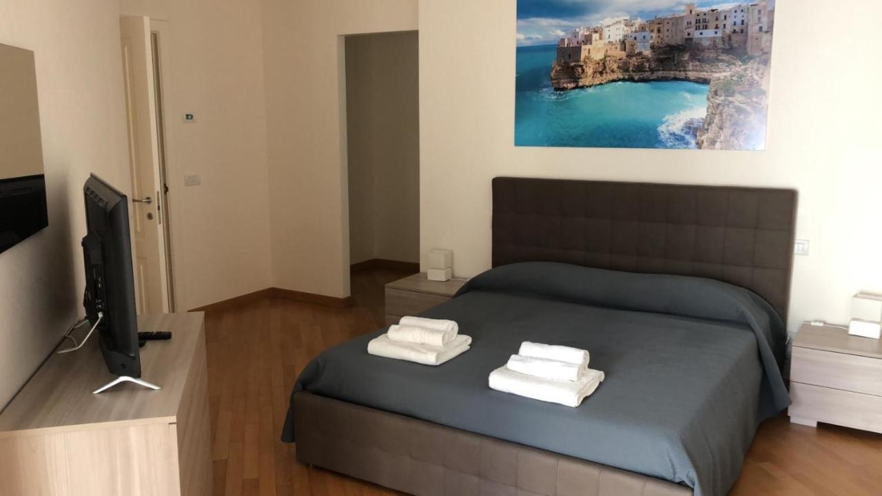 Berga Exclusive Suite 4 Bari Eksteriør billede
