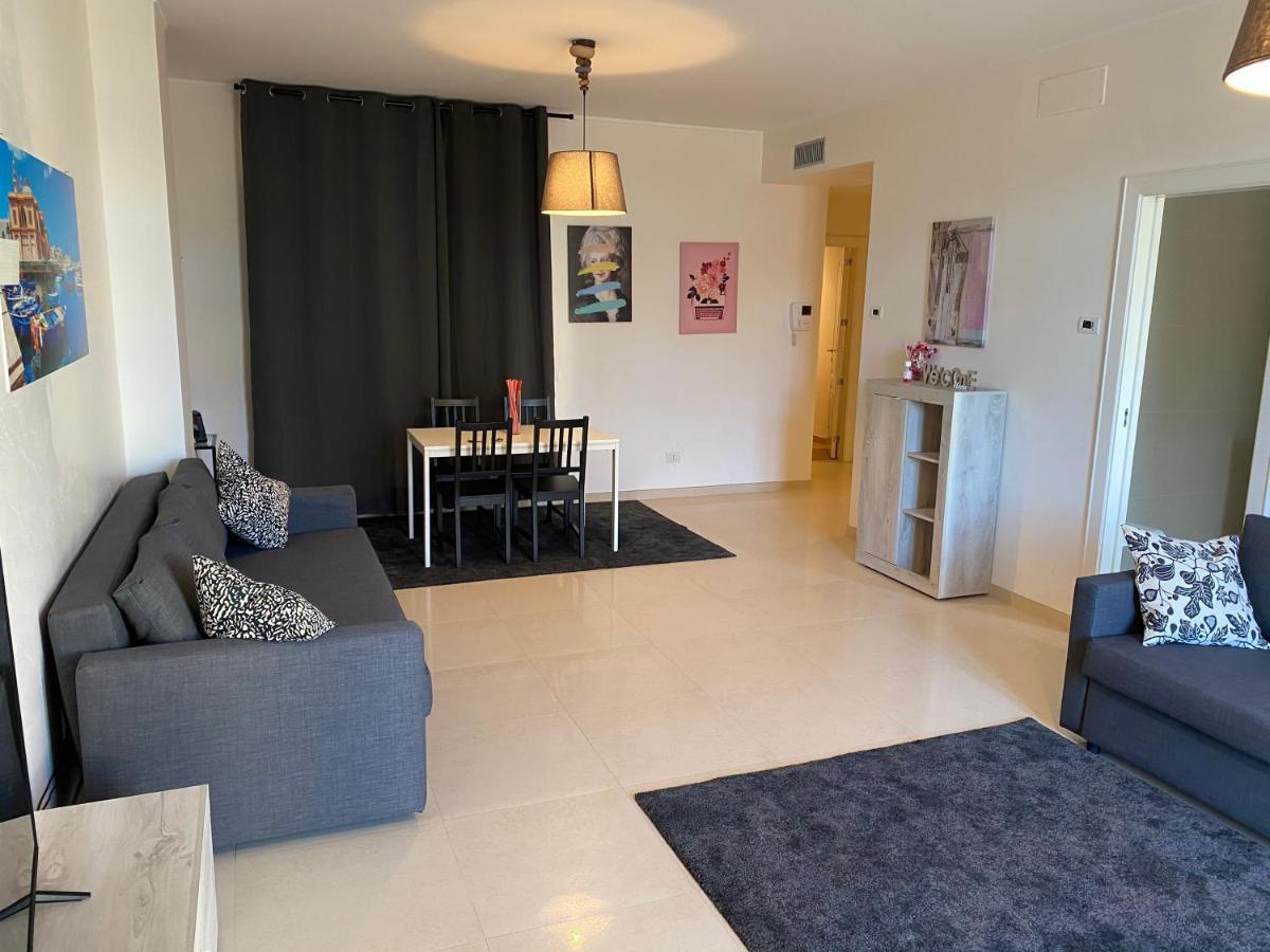 Berga Exclusive Suite 4 Bari Eksteriør billede