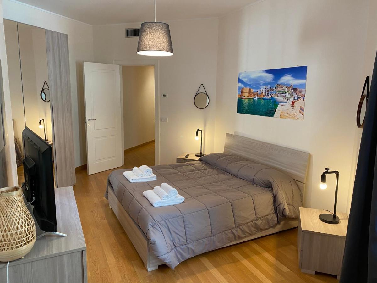 Berga Exclusive Suite 4 Bari Eksteriør billede